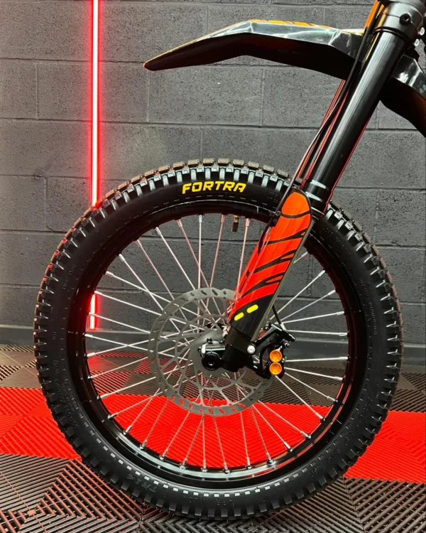 orange 2024 talaria sting r 60v 45ah