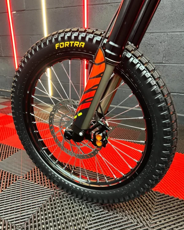 orange 2024 talaria sting r 60v 45ah