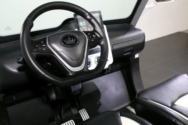 white 2024 evolution d3 electric golf cart