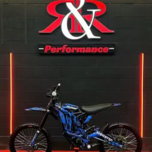 2023 blue and black print sur run light bee