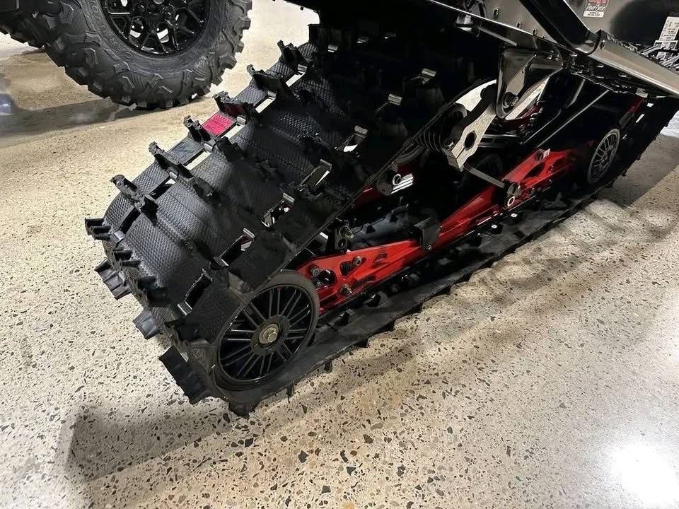 2023 polaris® prostar s4 indy adventure x2 137 base 2023 polaris® prostar s4 indy adventure x2 137 base