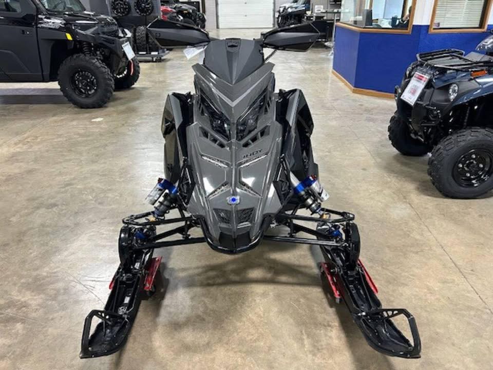 2025 Polaris® 850 Indy XCR 136 - Image 3
